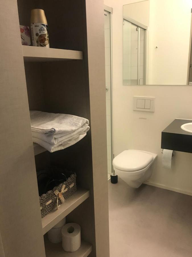 Connie S Home Free Parking ลูกาโน ภายนอก รูปภาพ
